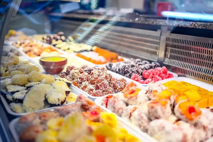 East London Indian Food Tour with 8+ Authentic Food Tastings