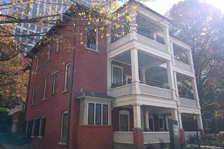 Peachtree Street Tour (The Main Artery)