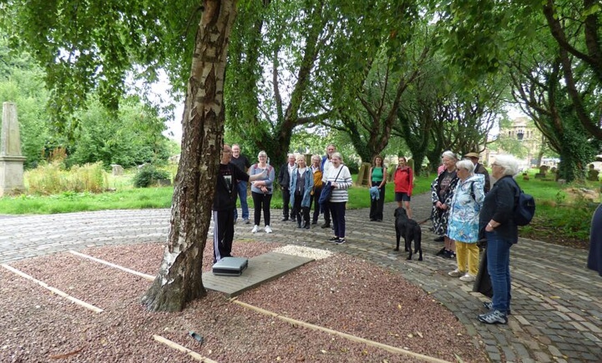 Image 8: Southern Necropolis Tour with the Happy Reaper