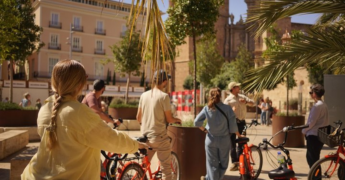 Tour en bicicleta o bicicleta eléctrica por Valencia