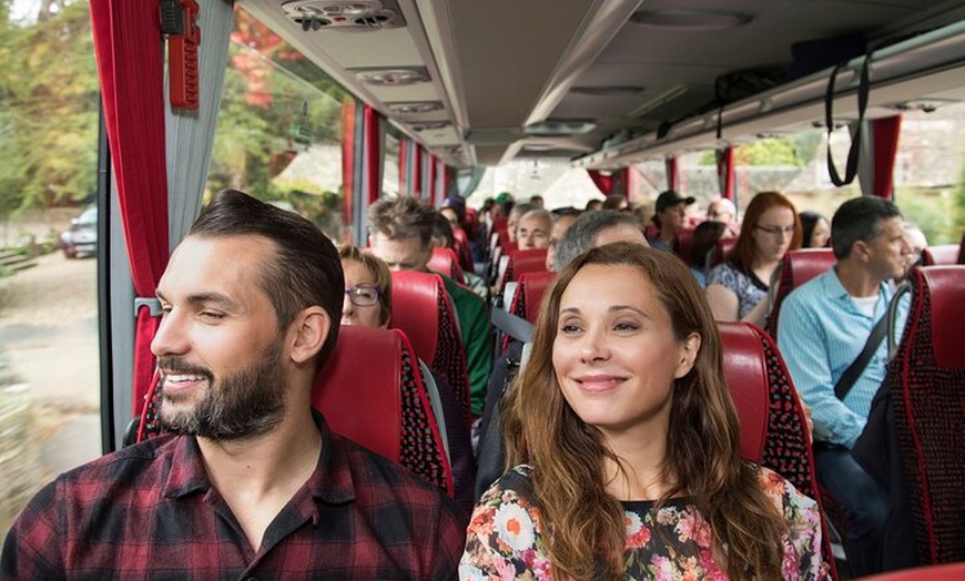 Image 8: Windsor, Stonehenge and Bath Day Trip from London Spanish