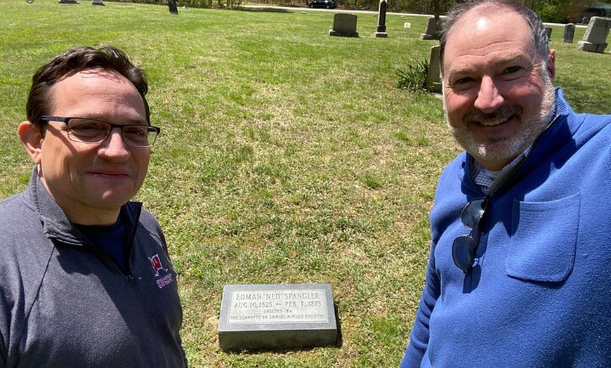 Image 9: Private John Wilkes Booth Escape Tour in Washington DC by Luxury Car