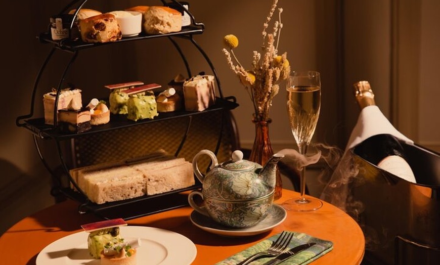 Image 3: Official National Gallery Highlights Tour and Afternoon Tea