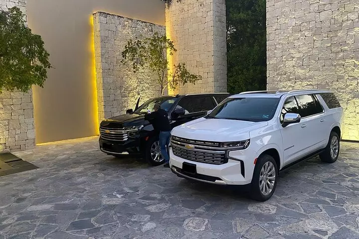 Luxury SUV Transportation from Cancun Airport - Primary Image