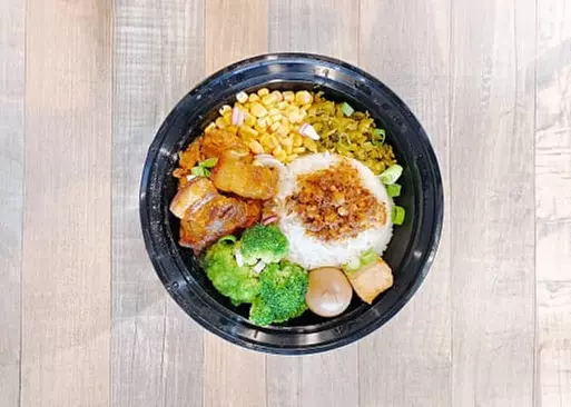 5% Cash Back at HOJA BUBBLE TEA AND ASIAN STRE