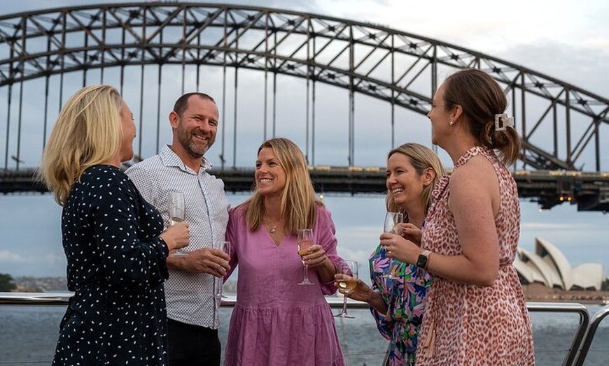 Image 3: Sydney Harbour Sightseeing Cruise with Live Commentary