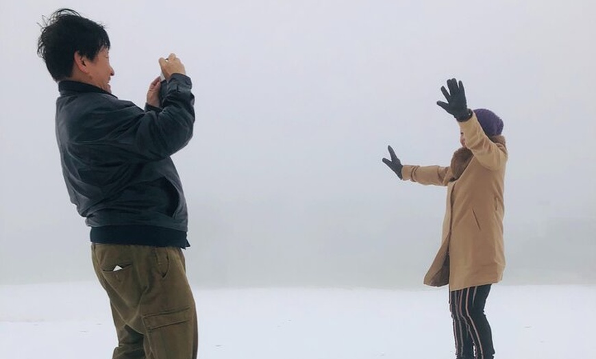 Image 5: Private Snow tour Lake Mountain (JUN-SEP)