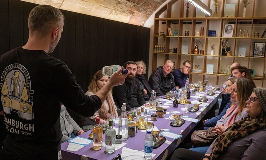 Image 6: Edinburgh Gin The Classic Tour & tasting