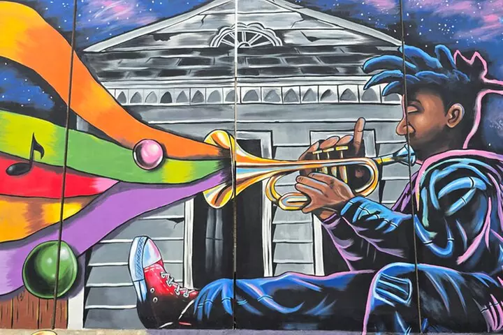 Last Fling in NOLA: Bachelor or Bachelorette Pub Crawl and Tour