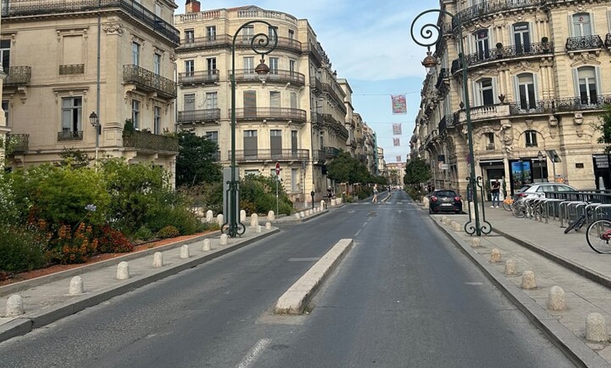 Image 5: Montpellier à vélo vintage circuit guidé en vélo