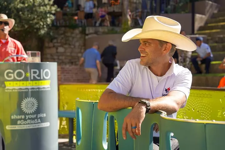 San Antonio Premium City Tour with Alamo & River Walk Cruise