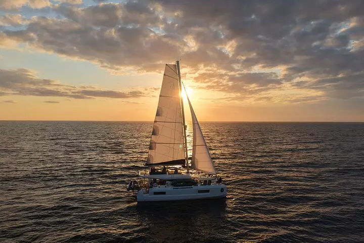 Excursion Agriates et Coucher de soleil en Catamaran L'ile-rousse