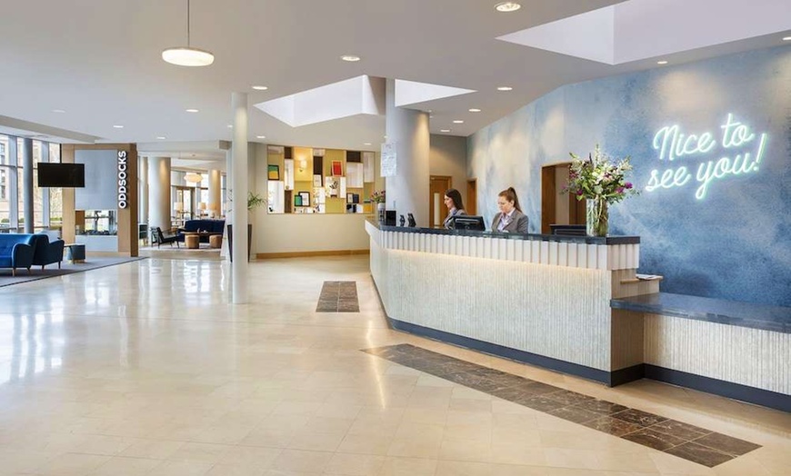 Image 7: ✈ VERENIGD KONINKRIJK | Liverpool - Leonardo Hotel Liverpool 4*, 2 ...