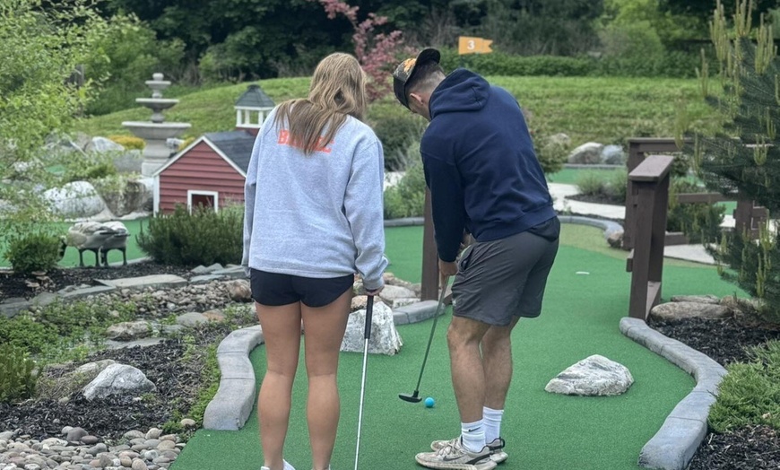 Image 3: $15 For A Round Of Mini Golf For 4 (2 Adults & 2 Children) (Reg $30)
