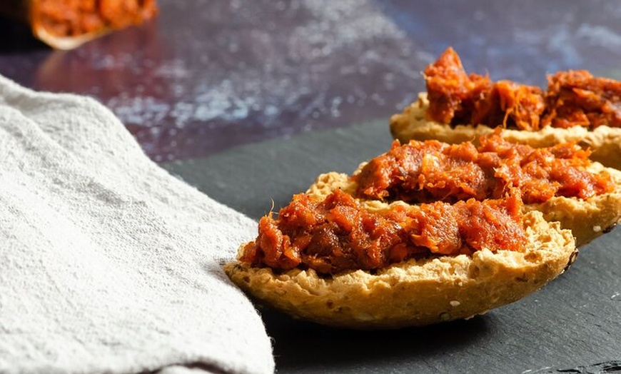 Image 8: Cocinar Paella y Tapas en un Molino de Viento Histórico + Vino (5 -...