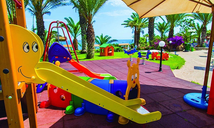 Image 4: ✈ ZYPERN | Protaras - Crystal Springs Beach Hotel 4*, 4 Nächte - Di...