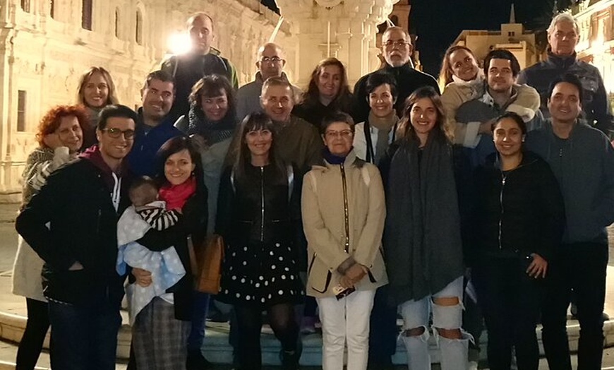 Image 3: Sevilla Fácil : Centro Histórico y Judería + Barrio de Triana