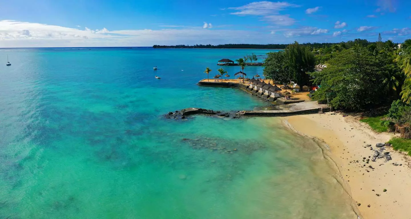 ✈ ILE MAURICE | Mont Choisy - Coral Azur Beach Resort 3*, 5 nocy - ...