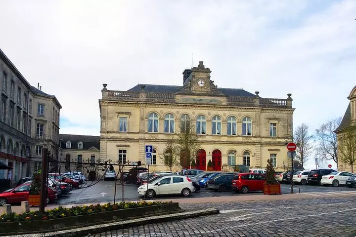 Laon Visite audioguidée à pied 1h40 et 15 commentaires audios - Image 6