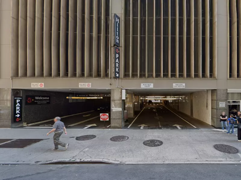 Parking at (SP+) - Hilton Park Garage - Second Medium