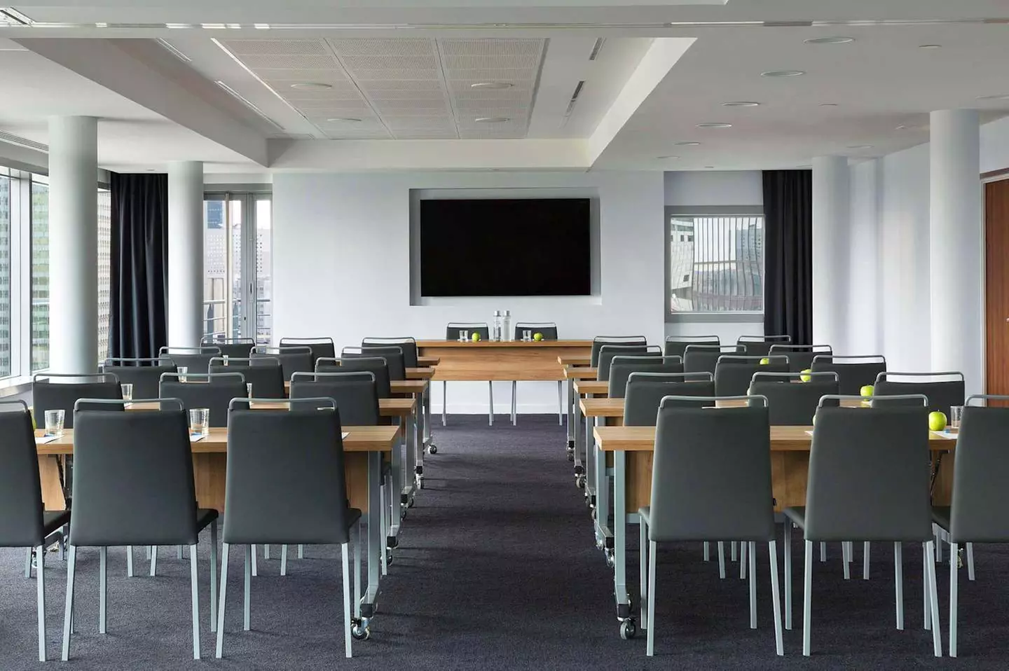 ✈ ÎLE-DE-FRANCE | Courbevoie - Meliá Paris La Défense 4*, 1 nocy