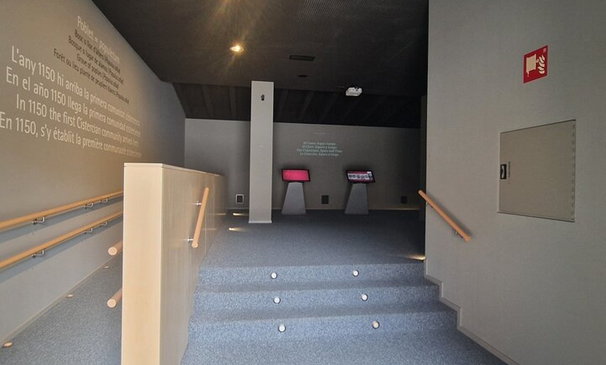 Image 13: Tour monasterio Poblet con recogida en el hotel