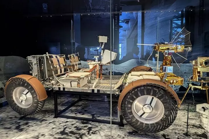 The Smithsonian National Air & Space Museum Exclusive Guided Tour