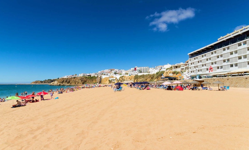 Image 27: ✈ ALGARVE | Albufeira - Sol e Mar 4* - Bord de mer