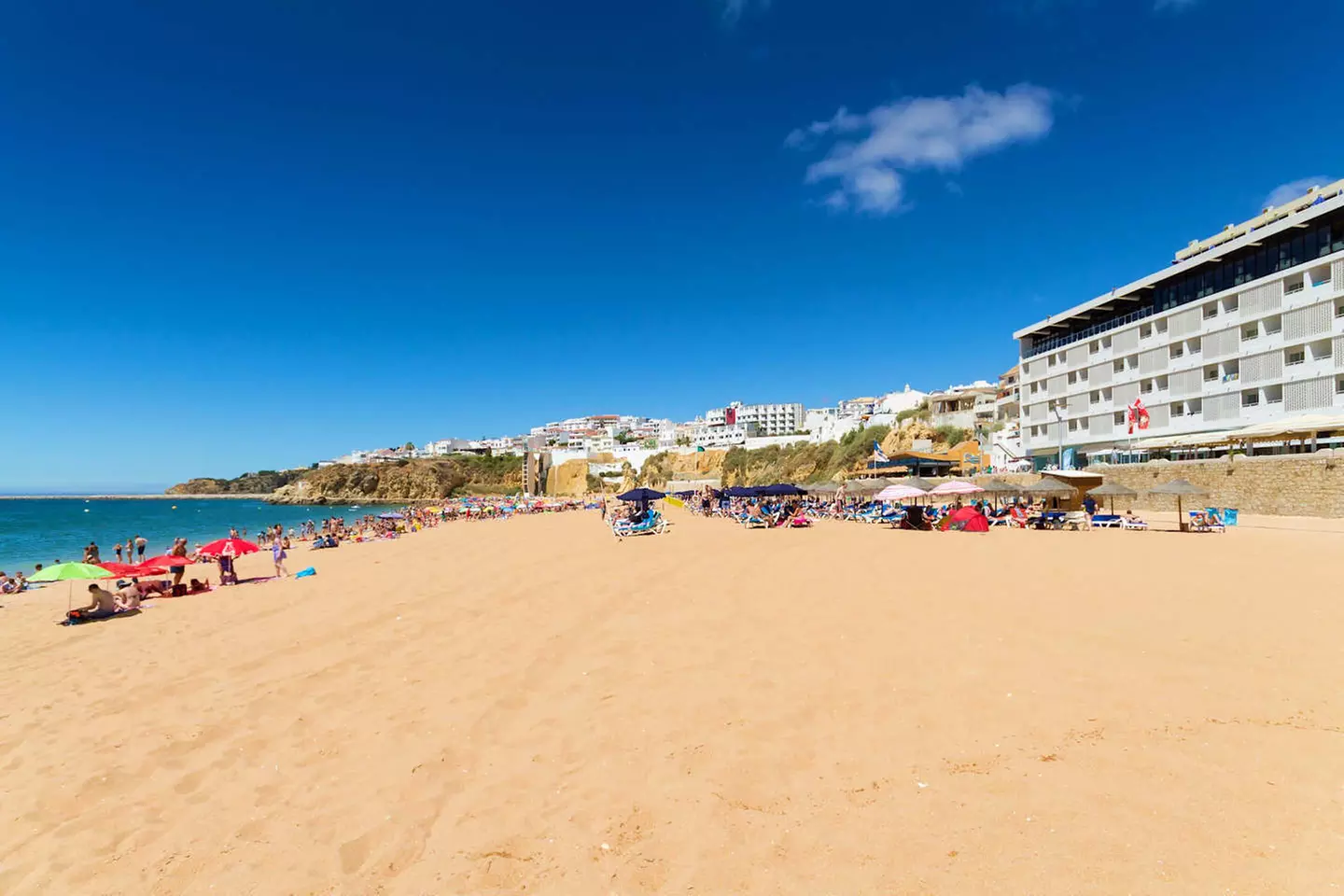 ✈ ALGARVE | Albufeira - Sol e Mar Adults Only 4*, 2 nachten - Aan zee