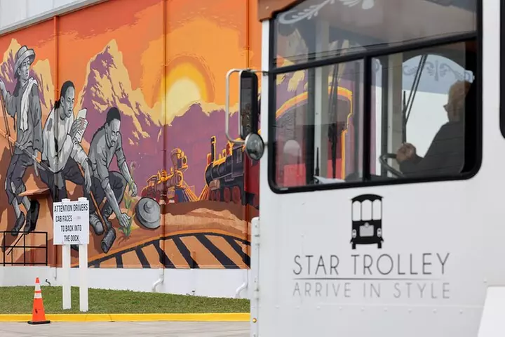 St Petersburg Ultimate (ALL-IN-ONE) City Trolley Tour