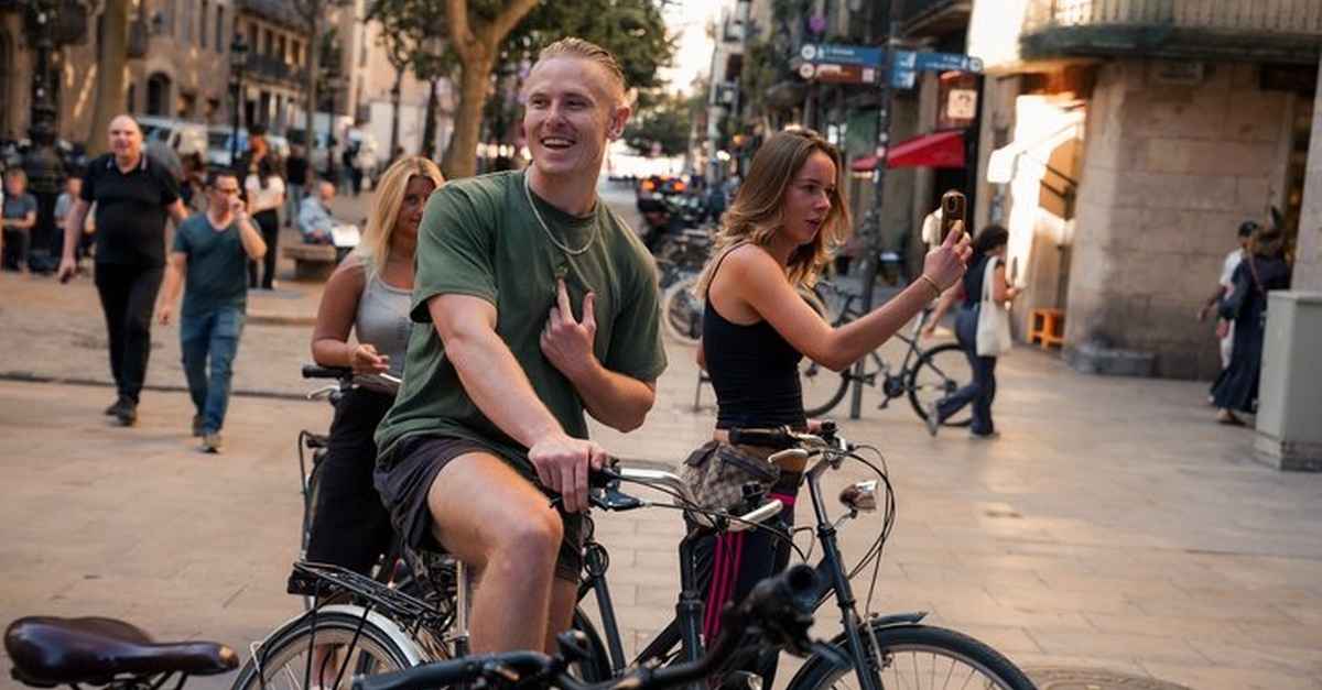 Tour en bicicleta y experiencia de tapas en Barcelona