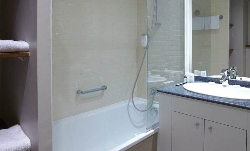 Image 69: ✈ ÎLE-DE-FRANCE | Parigi - Citadines Les Halles Paris 4*, 1 notte -...