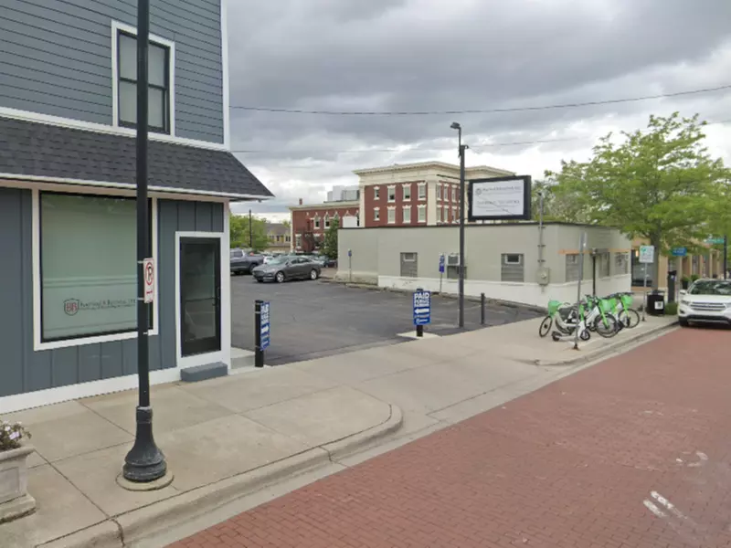 Parking at 946 Cherry St. SE. Lot