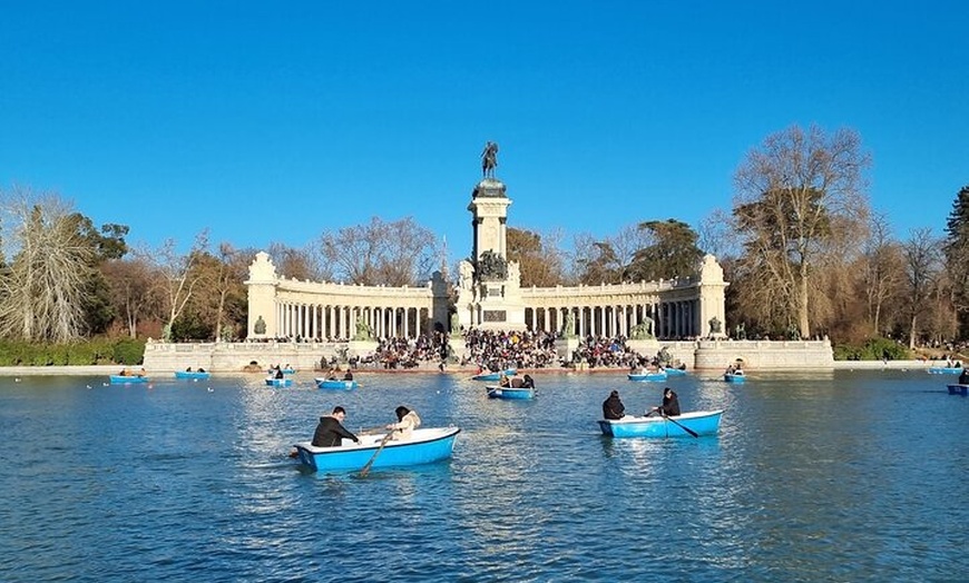 Image 18: Tour Privado con Tuk Tuk Zero: Lo Mejor de Madrid en 2h 15min