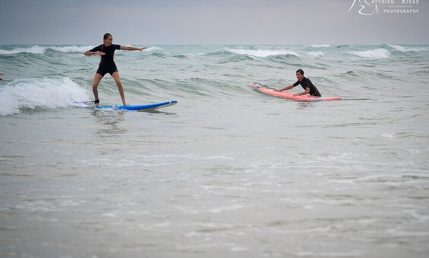Image 2: Cours de surf débutant au Pays basque