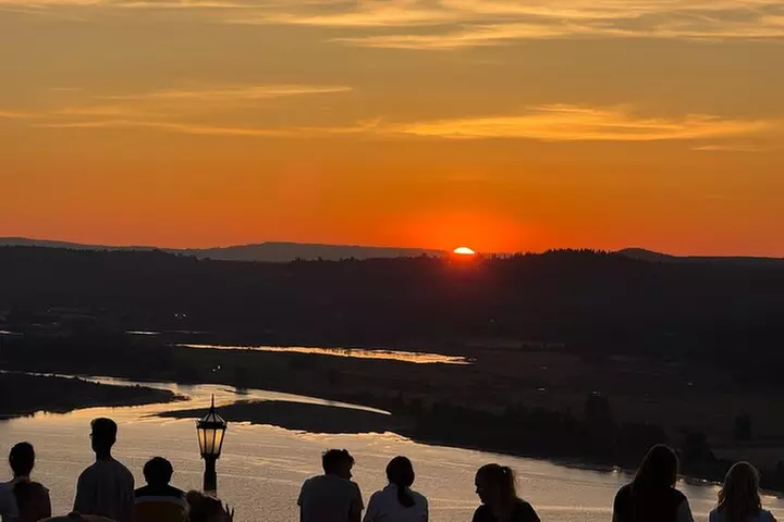 Sunset Tour of Multnomah Falls plus Vista House and Other Falls - Primary Image