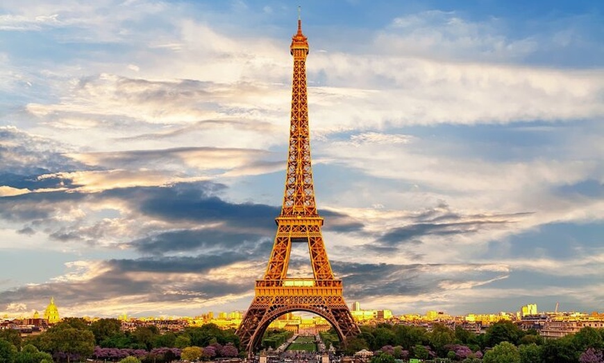 Image 1: Tour Eiffel Accès rapide au sommet ou au deuxième étage