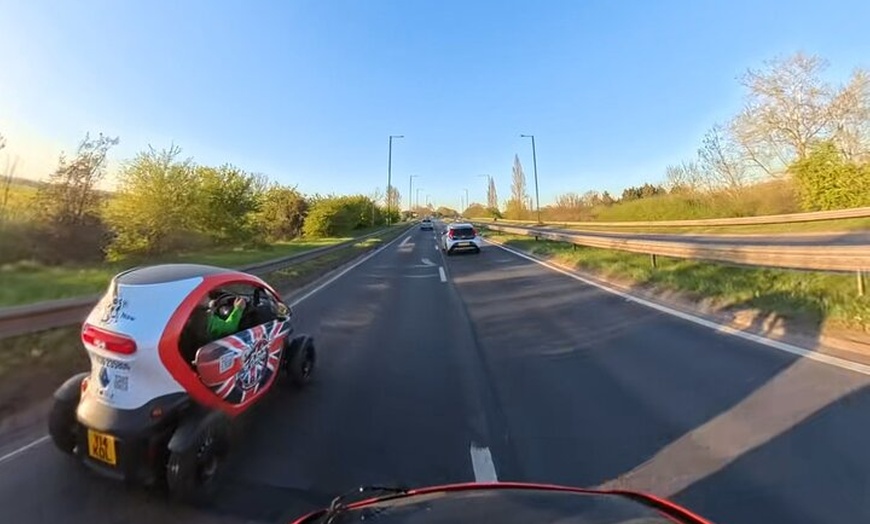 Image 2: Windsor Go Kart Driving Tour