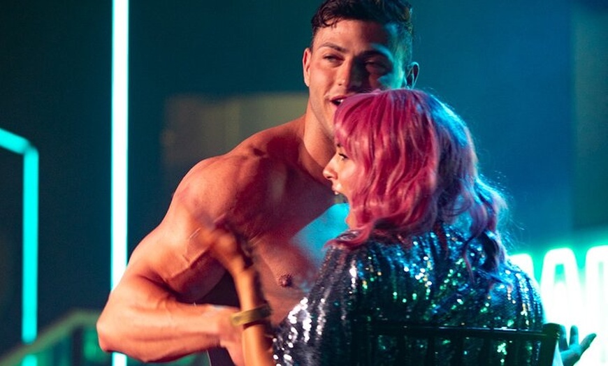 Image 39: Magic Men Cabaret Show