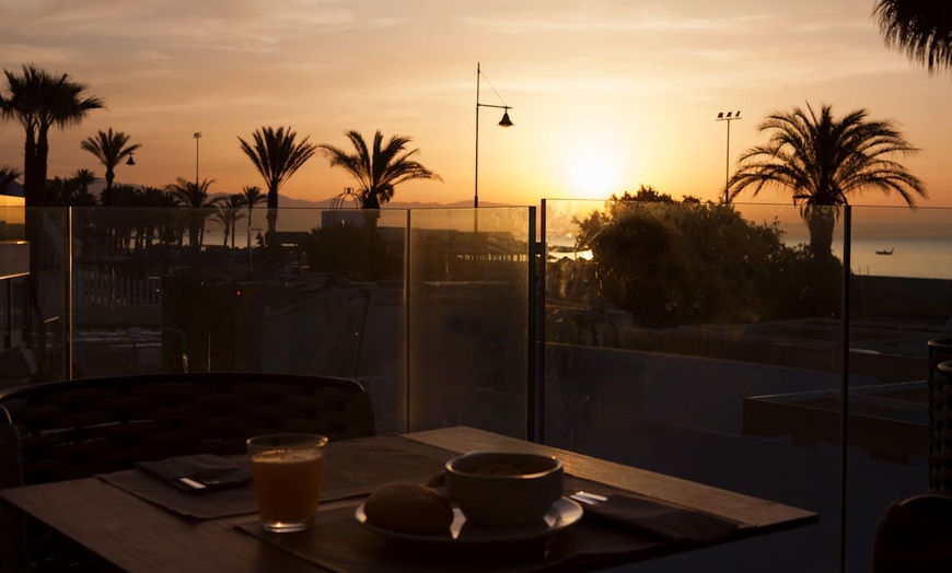 Image 33: ✈ COSTA DEL SOL | Torremolinos - Ibersol Torremolinos Beach 4*, 3 n...