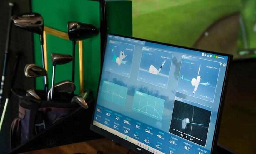 Image 2: $25 For 1 Hour Of Indoor  Golf  Simulator Session (Reg $50)