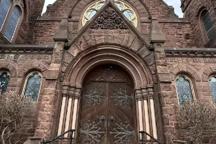 City of Neighborhoods: A Self-Guided Audio Tour in Milwaukee