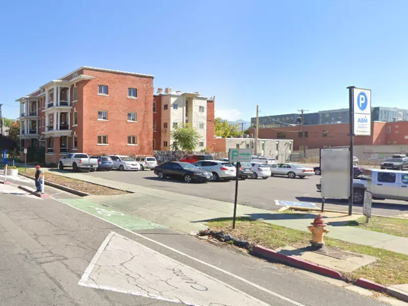 Parking at Broadway East Lot