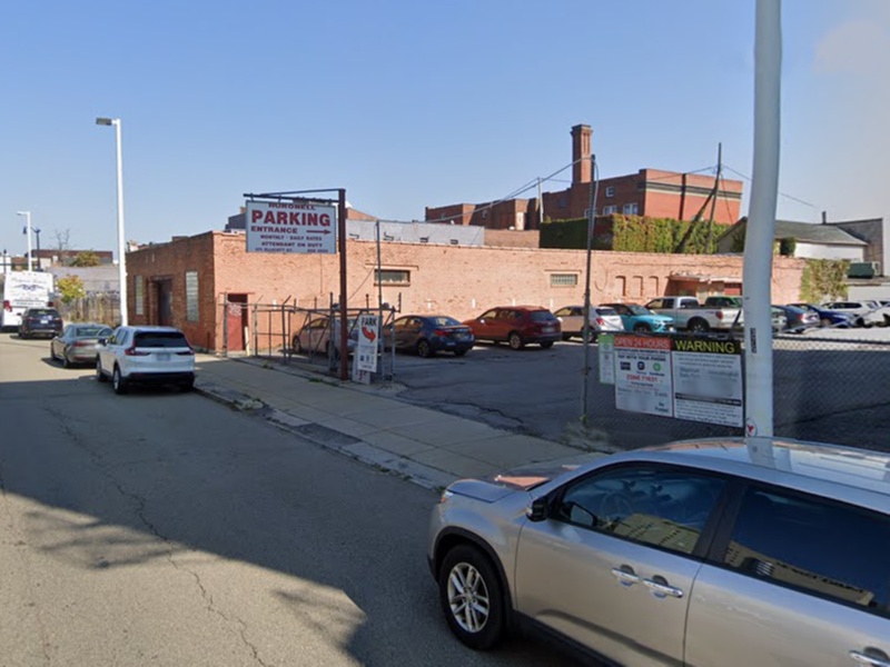 Parking at 371 Ellicott St. Lot