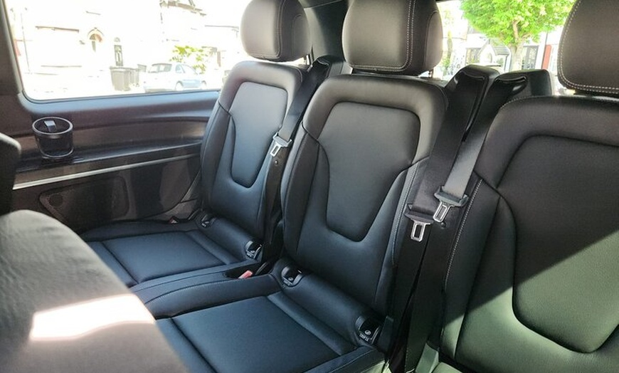 Image 8: Private Transfer London Hotel to Heathrow Airport