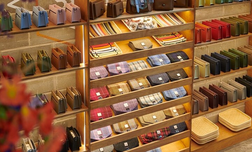 Image 3: Islander Harris Tweed Mini Satchel Workshop