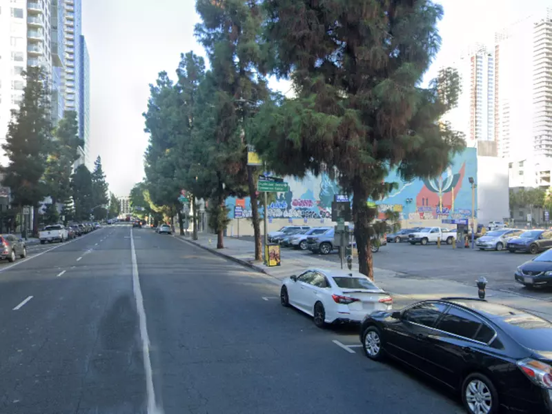 Parking at 1023 S. Grand Ave. Lot - Valet - Primary Image