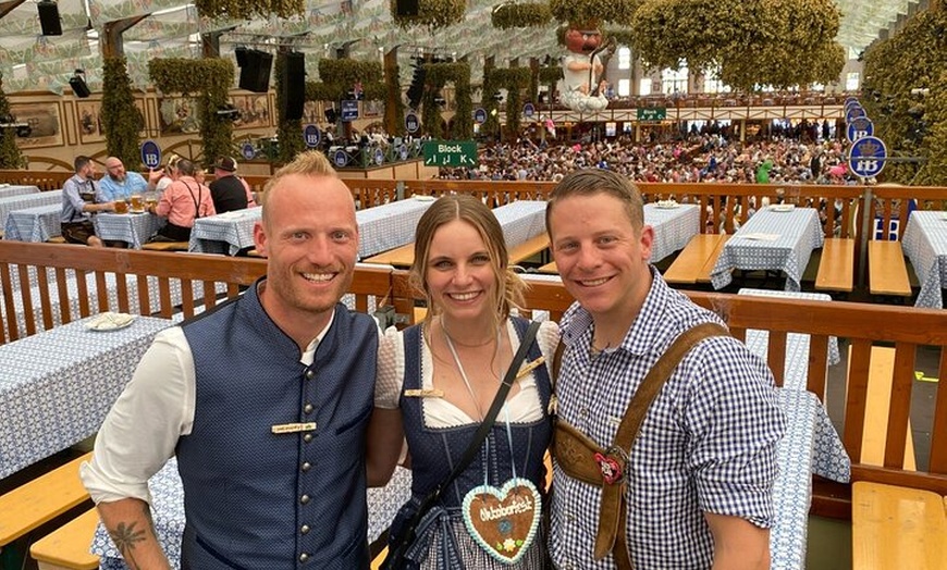 Image 6: Oktoberfest München Tour inkl. Tischreservierung, Essen & Trinken