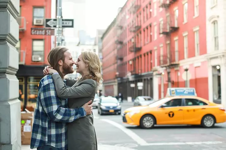 Private New York City Walking Tour with Photo Shoot