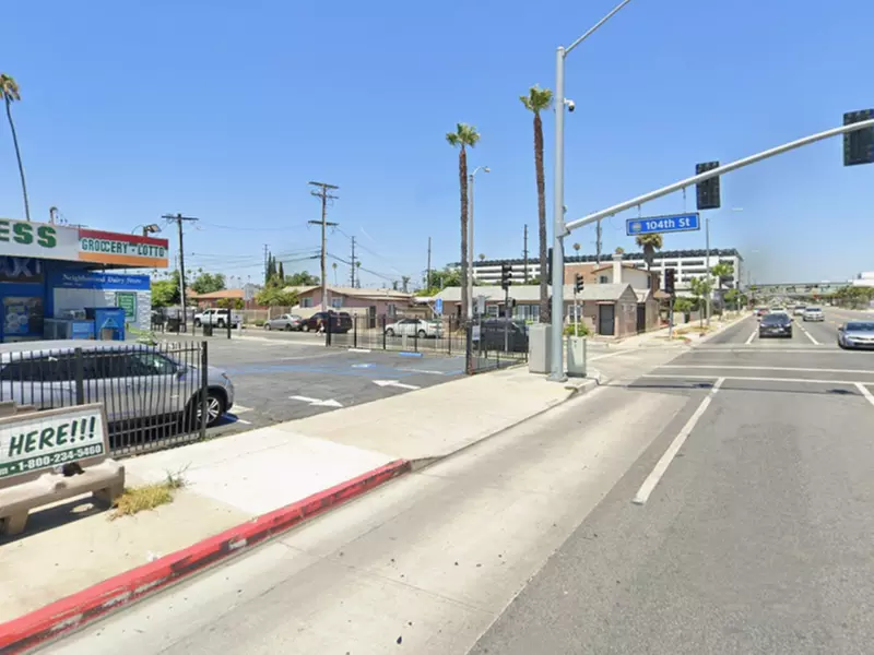 Parking at Alta Dena Express Lot